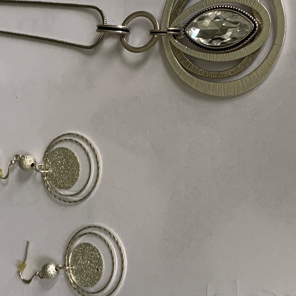 Fancy Necklace with Earrings Set.